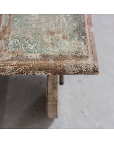 Table basse originale en bois