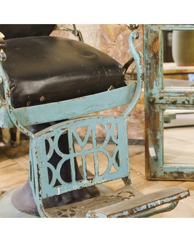 Vieille chaise de barbier