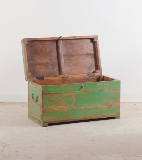 Coffre Vintage vert intérieur en bois